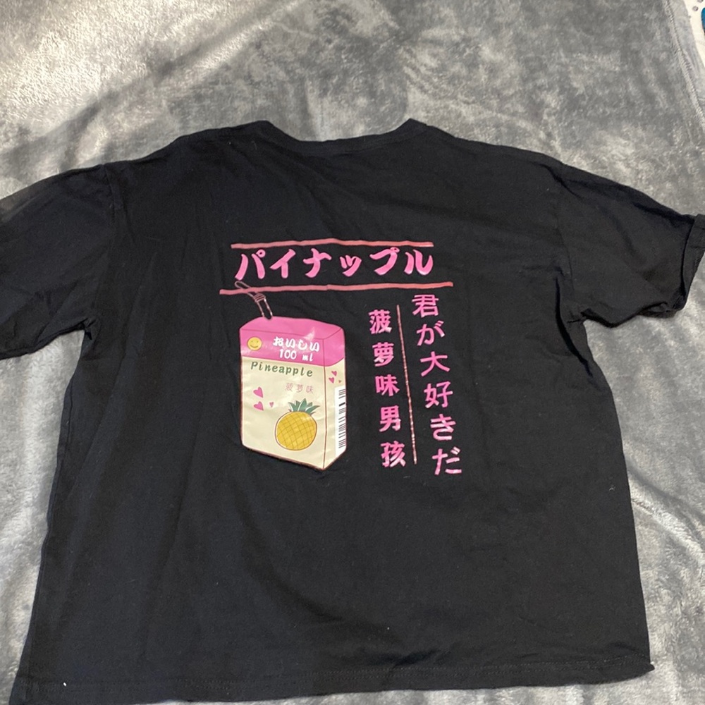 Graphic t-shirt